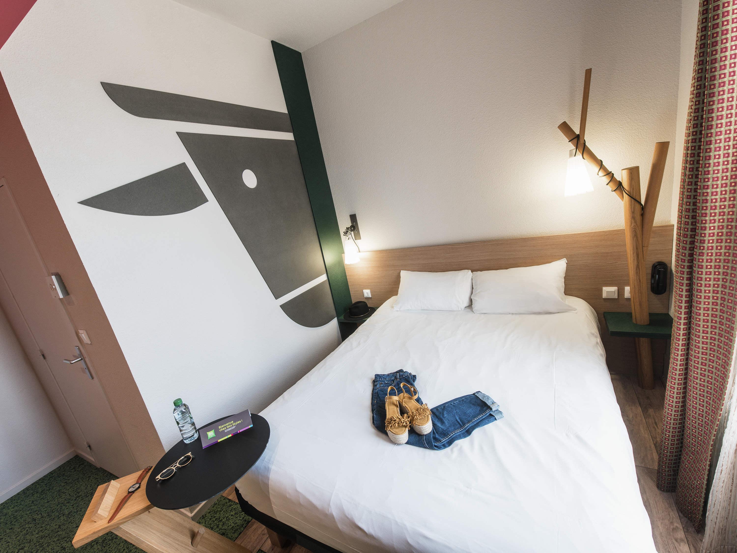 Hotel Ibis Styles Moulins Centre Exterior foto