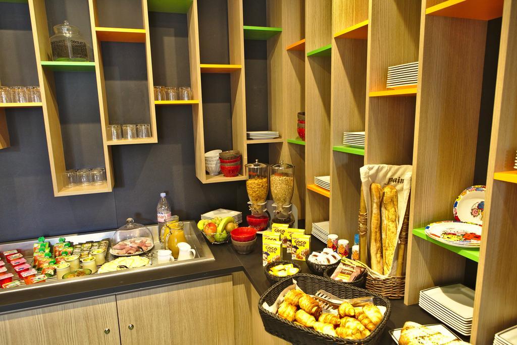 Hotel Ibis Styles Moulins Centre Exterior foto